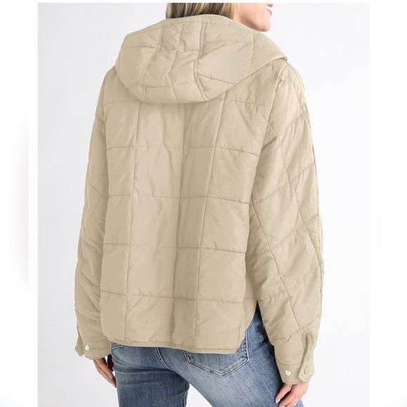 Small NWOT Hooded Kangaroo Pocket Puffer Coat Jacket w/hood; originally $52 - Picture 2 of 6